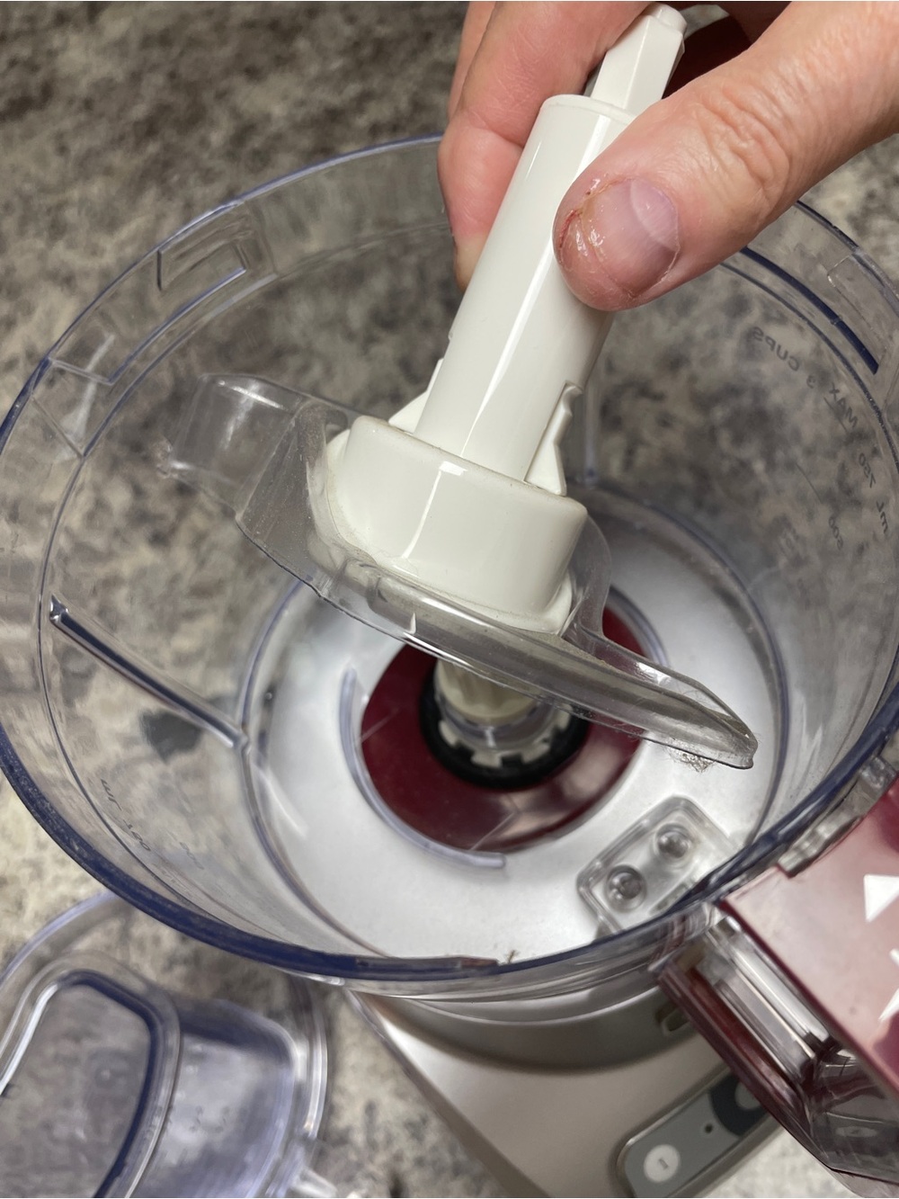 Red 3-cup Food Processor – Red

Never used - Picture 5 of 10